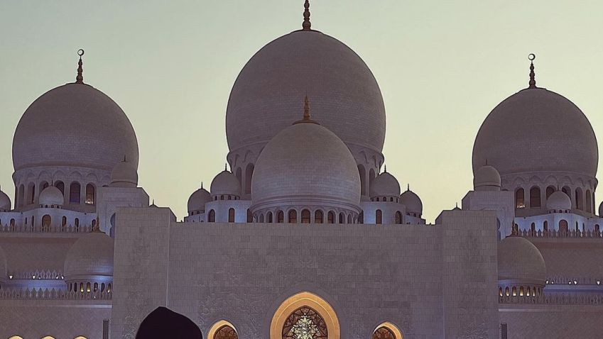 Architektonicky mimořádná stavba odkazující na islámské kulturní tradice