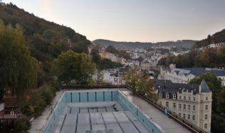 Bazén v karlovarském hotelu Thermal se otevře veřejnosti tento týden
