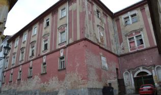 Bývalý jezuitský seminář v Klatovech se dočká rekonstrukce