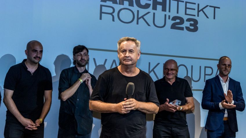 Cenu Architekt roku 2023 získal architekt Ivan Kroupa