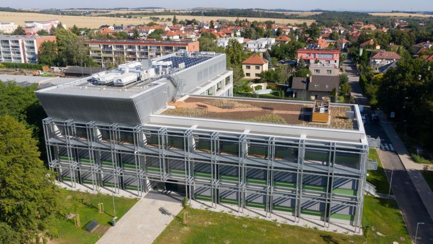 ČZU otevřela nový zelený pavilon, studentům nabídne ty nejmodernější prostory 