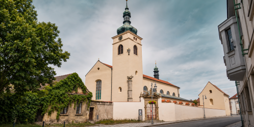 Den české státnosti: Proč si 28. září připomínáme svatého Václava a co jeho příběh zanechal v architektuře?