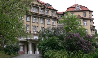 Developer Central Group pomáhá novorozencům. Prostřednictvím Nadačního fondu pro zdraví dětí Developer Central Group pomáhá novorozencům. Prostřednictvím Nadačního fondu pro zdraví dětí