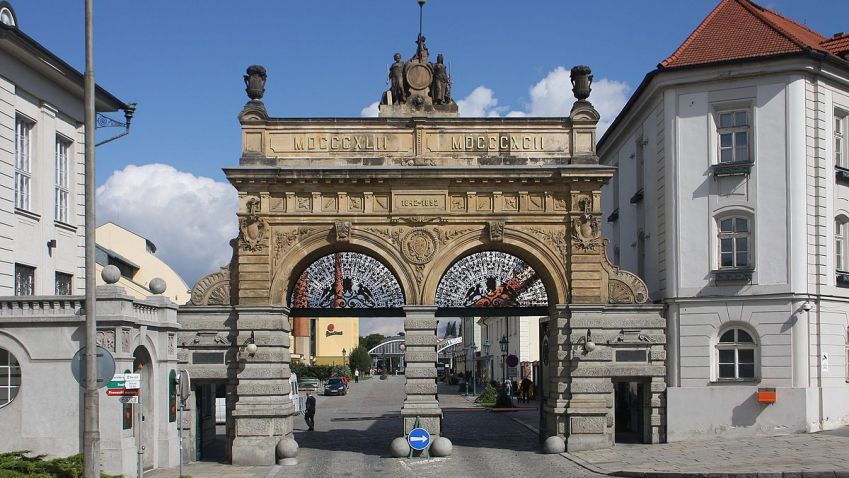 Dominanta plzeňského pivovaru je v opravě