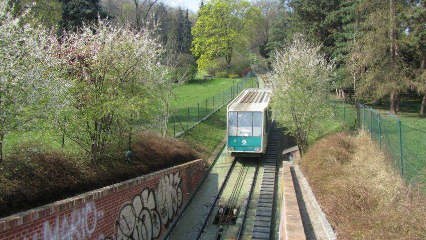 Dopravní podnik připraví projekt lanovky do pražských Bohnic