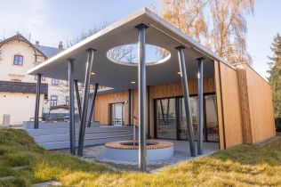 Dřevostavby ve veřejném sektoru: je správné stavět školy ze dřeva?