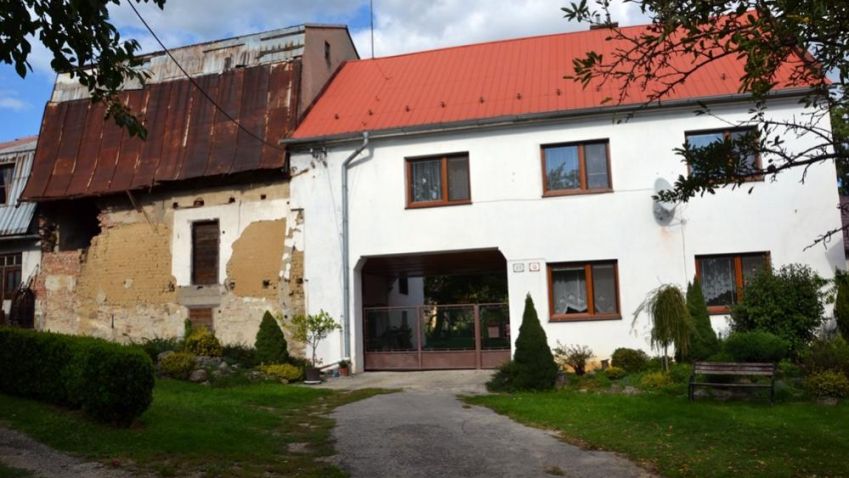 Dvě stě let starý mlýn v Pováží na Slovensku projde rekonstrukcí