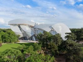 zdroj stoplusjednicka.cz Popisek: Fondation Louis Vuitton v Paříži, Francie