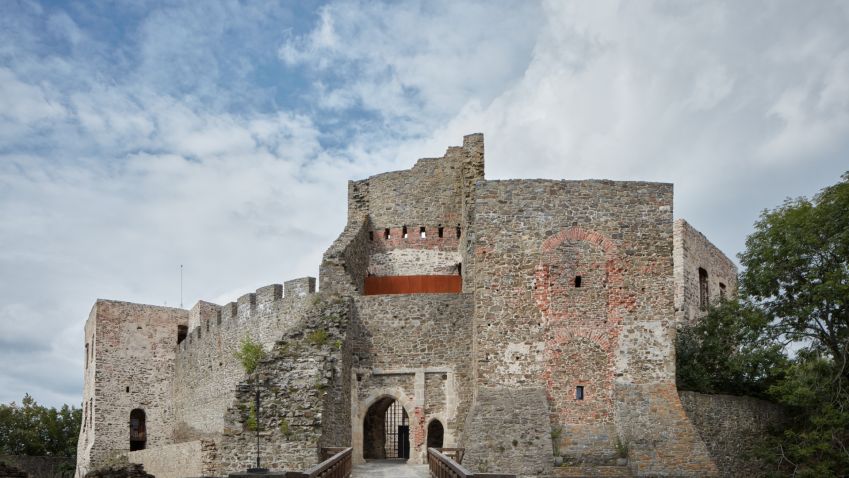 Hrad Helfštýn zažil rekordní sezónu. Hlavním lákadlem je zrekonstruovaný palác