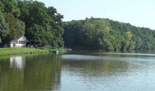 Jičín vypsal soutěž na podobu odpočinkové zóny