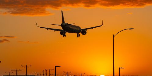 Letiště Praha uzavře hlavní dráhu na 4,5 měsíce. Provoz se přesune nad město