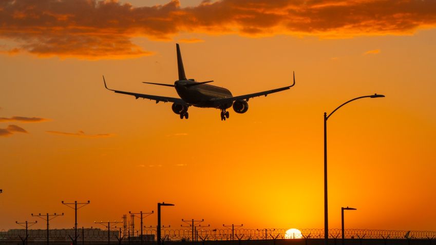 Letiště Praha uzavře hlavní dráhu na 4,5 měsíce. Provoz se přesune nad město