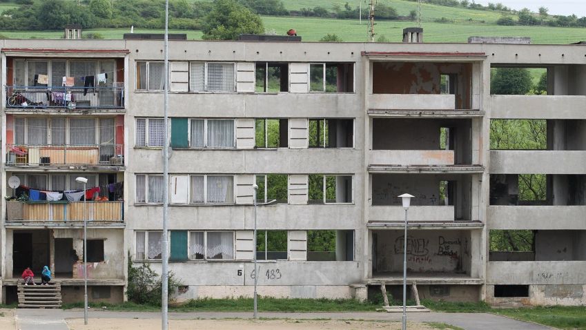 Most chce přesunout obyvatele Chanova do kontejneru