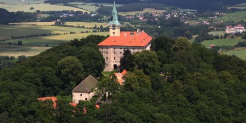 Památkově chráněné budovy čekají energetické úspory. Ministerstvo životního prostředí spouští novou výzvu Památkově chráněné budovy čekají energetické úspory. Ministerstvo životního prostředí spouští novou výzvu