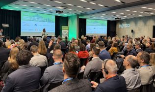 Klimatická odolnost jako nový standard stavebnictví. Odborníci z ČR i ze zahraničí představili své vize na konferenci Šetrné budovy 2026