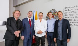 Práce na návrhu Vltavské filharmonie mohou odstartovat. K podrobné studii se bude moci opět vyjádřit veřejnost