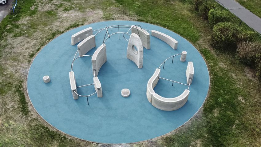 Praha má první 3D tištěné parkourové hřiště na světě