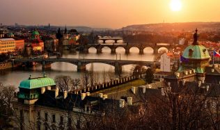 Praha plánuje Hradební korzo. Podobnou myšlenku měl už Karel IV. 