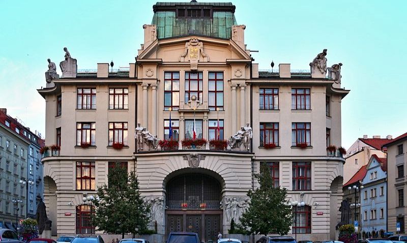 Pražští politici připravují dotační program. Nabídne městským částem peníze na rekonstrukce prázdných bytů Pražští politici připravují dotační program. Nabídne městským částem peníze na rekonstrukce prázdných bytů