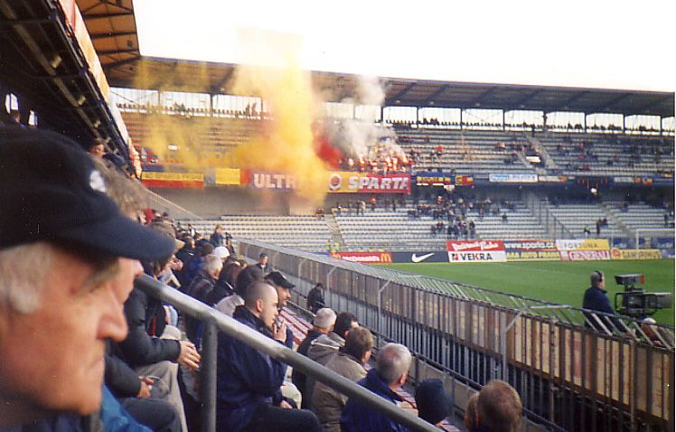 Před padesáti lety otevřeli zrekonstruovaný stadion Sparty na Letné