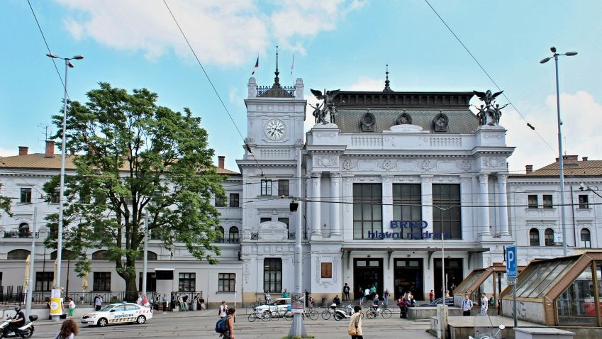 Provoz brněnského hlavního nádraží nově hlídá moderní zabezpečovací zařízení