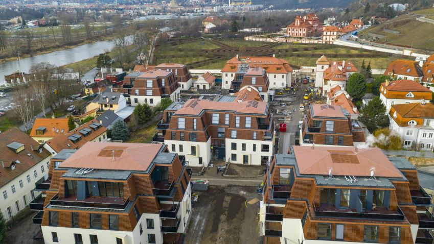 Rekonstrukce Chateau Troja Residence finišuje