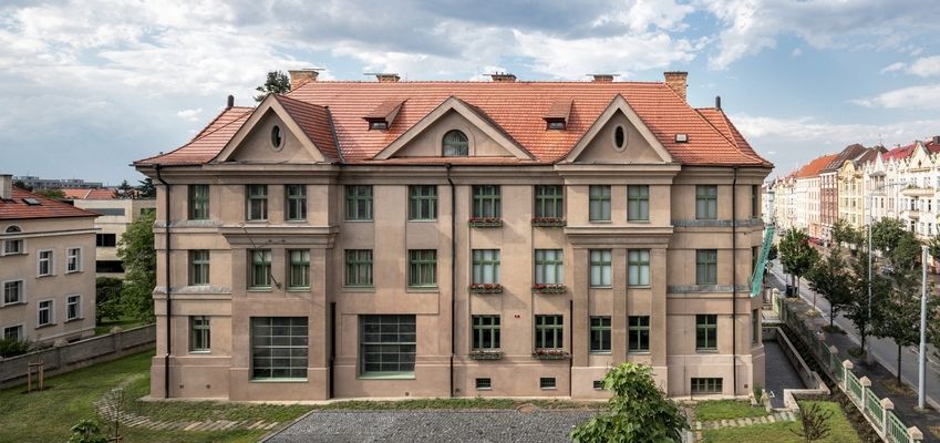 Semlerova rezidence v Plzni byla zařazena na seznam výjimečných staveb světových architektů 20. století