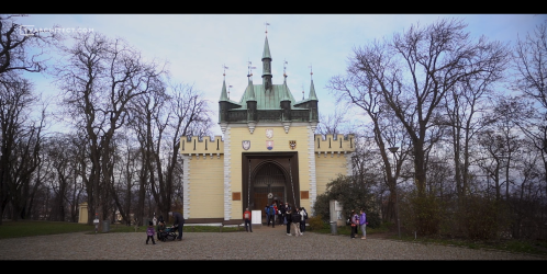 Skryté poklady architektury - 101. díl - Pavilon Klubu českých turistů (Zrcadlové bludiště na Petříně)