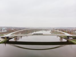 zdroj Tiskové oddělení IPR Popisek: Tramvaj Architektura na Trojském mostě