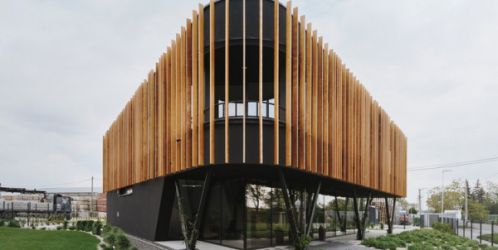 TV Architect na Slovensku  - ,,Od malička jsem měl pocit, že by lidé měli fungovat s přírodou," říká architekt René Baranyai