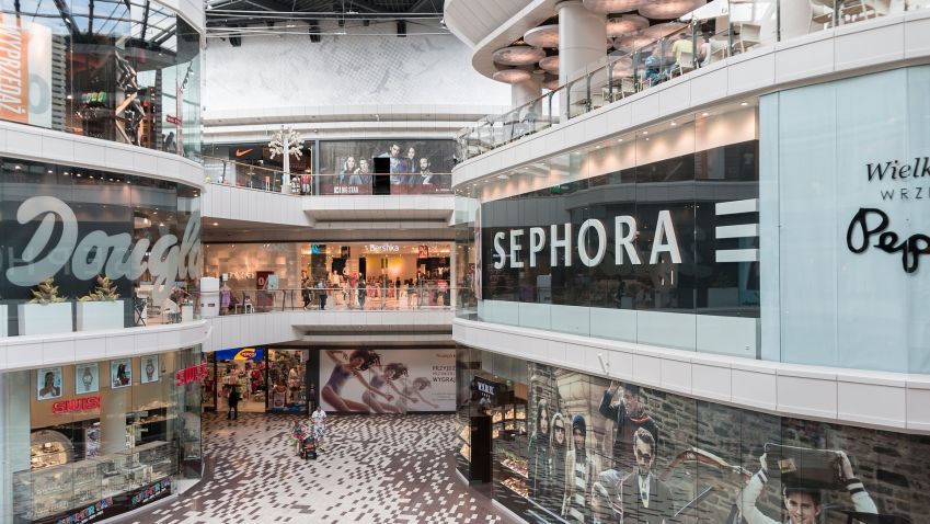 Unie retailu požaduje od státu snížení nebo odpuštění nájemného u obchodních center Unie retailu požaduje od státu snížení nebo odpuštění nájemného u obchodních center