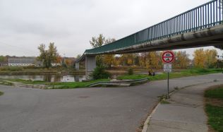 Začala stavba nové trojské lávky. Dokončena bude za rok Začala stavba nové trojské lávky. Dokončena bude za rok